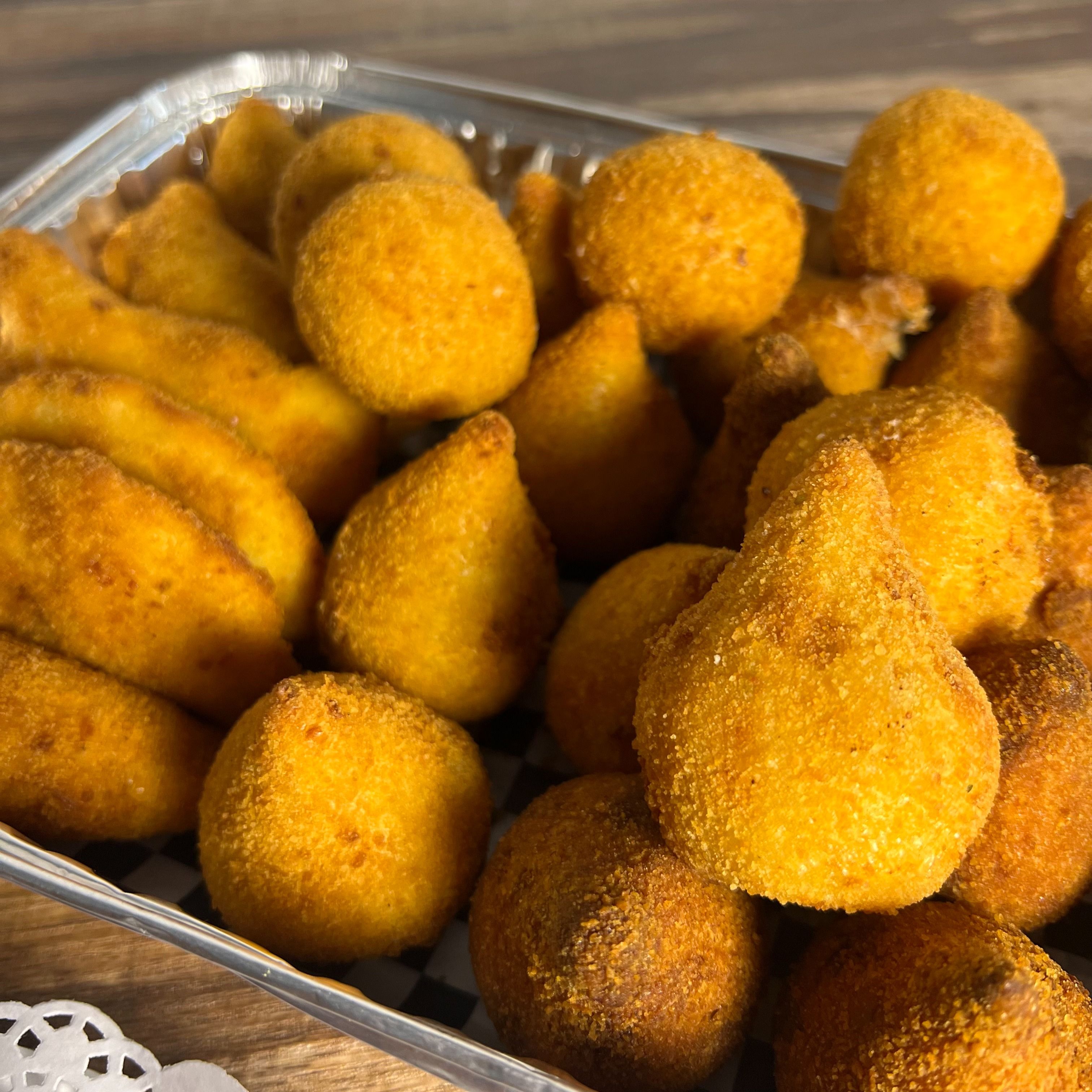 BOX EXPERIMENTE — 20 Salgadinhos