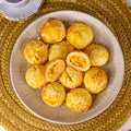Pan de Queso Relleno de Pollo — Pack de 10 unidades
